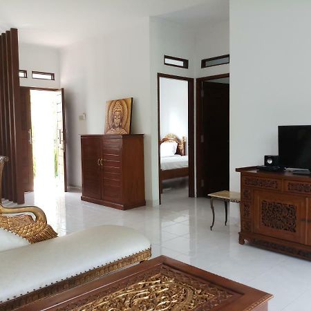 Villa Das Meer 2Br Villa Near Lovina Beach Kültér fotó